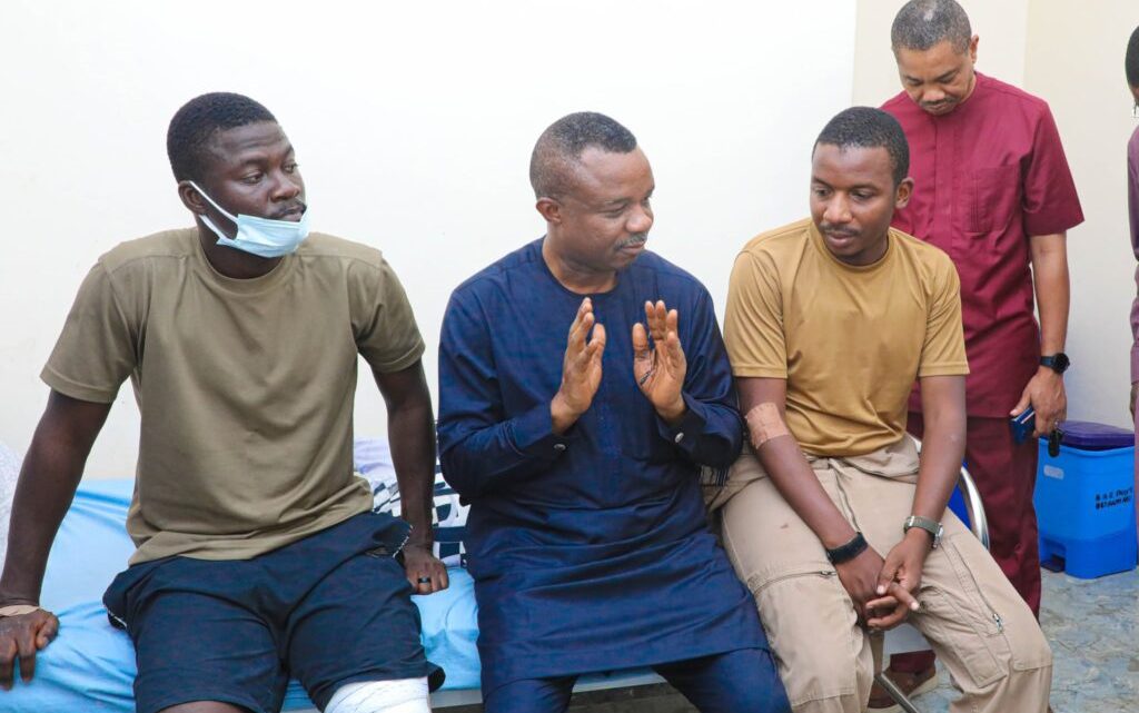 𝗣𝗜𝗖𝗧𝗢𝗥𝗜𝗔𝗟: 𝗡𝗔𝗙 𝗵𝗮𝗶𝗹𝘀 𝗽𝗶𝗹𝗼𝘁𝘀 𝘄𝗵𝗼 𝗲𝗷𝗲𝗰𝘁𝗲𝗱 𝗳𝗿𝗼𝗺 𝗰𝗿𝗮𝘀𝗵𝗲𝗱 𝗷𝗲𝘁 𝗳𝗼𝗿 𝗯𝗿𝗮𝘃𝗲𝗿𝘆